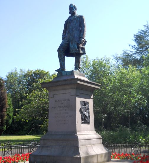 Statue of Sir James Reid in Springburn Park