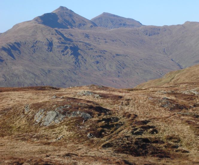 Stob Binnein and Ben More on ascent of Stob Fear-tomhais