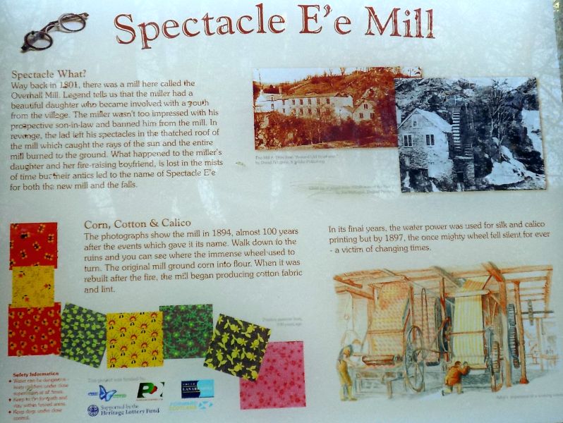 Information Board at Spectacle E'e Falls