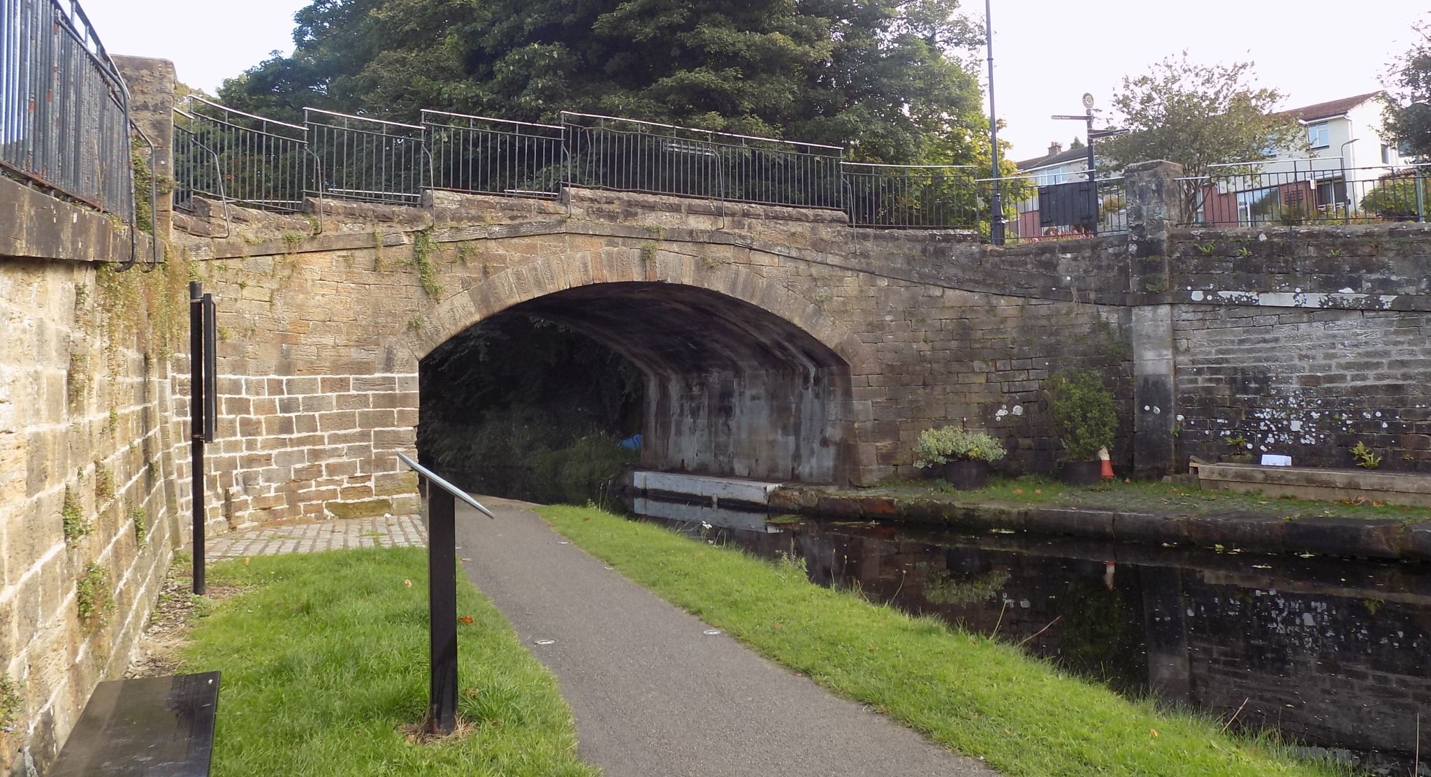 Bridge over the Union Canal at Linlithgow