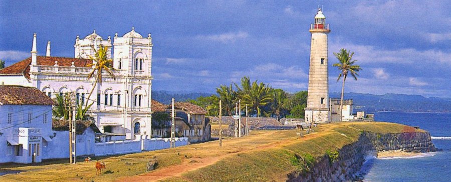 Lighthouse and Mosque at Galle Fort
