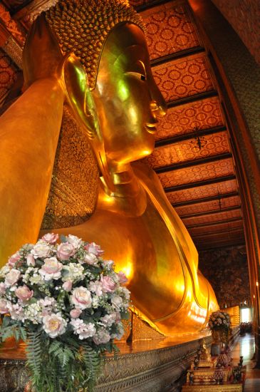 The Reclining Buddha in Wat Pho in Bangkok