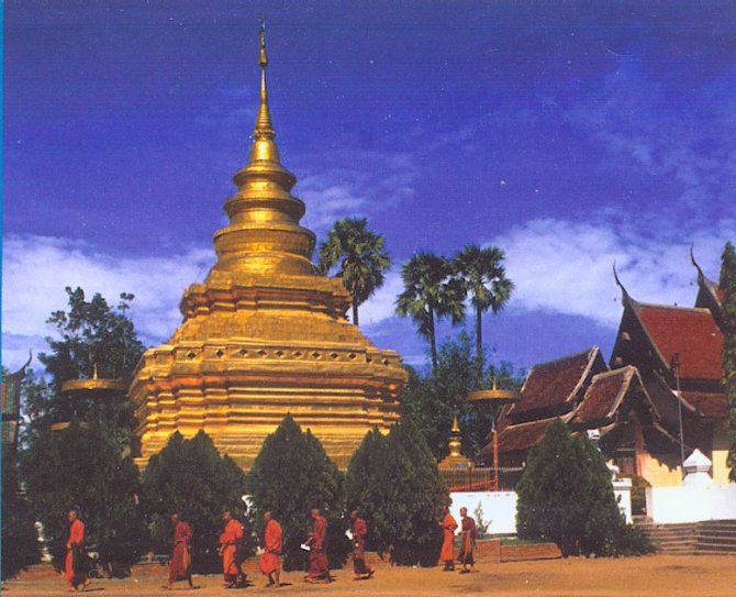 Wat Si Chom Thong in Chiang Mai in northern Thailand