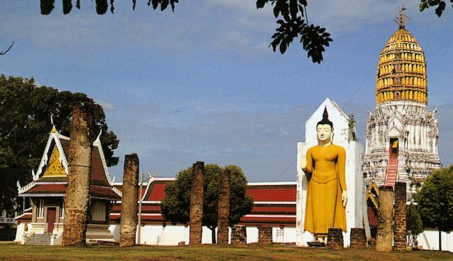 Standing Buddha and Stupa Wat Phra Si Rattana Mahathat in Phitsanulok in Northern Thailand