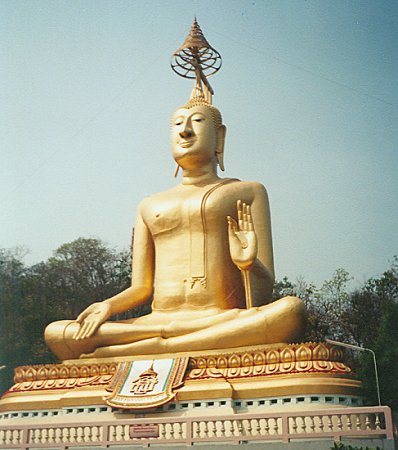 Big Buddha Statue at Nakhon Sawan