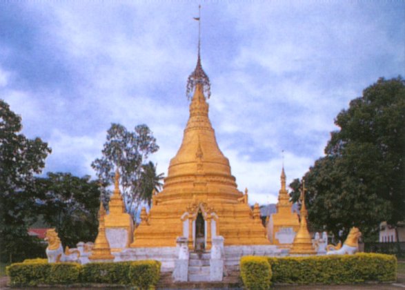 Golden Chedi at Mae Sariang in NW Thailand