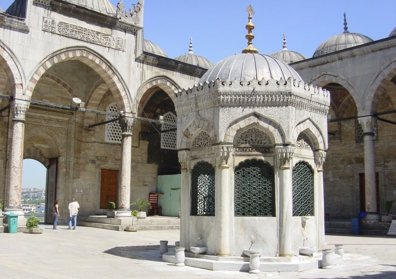 Courtyard in the New Mosque in Istanbul