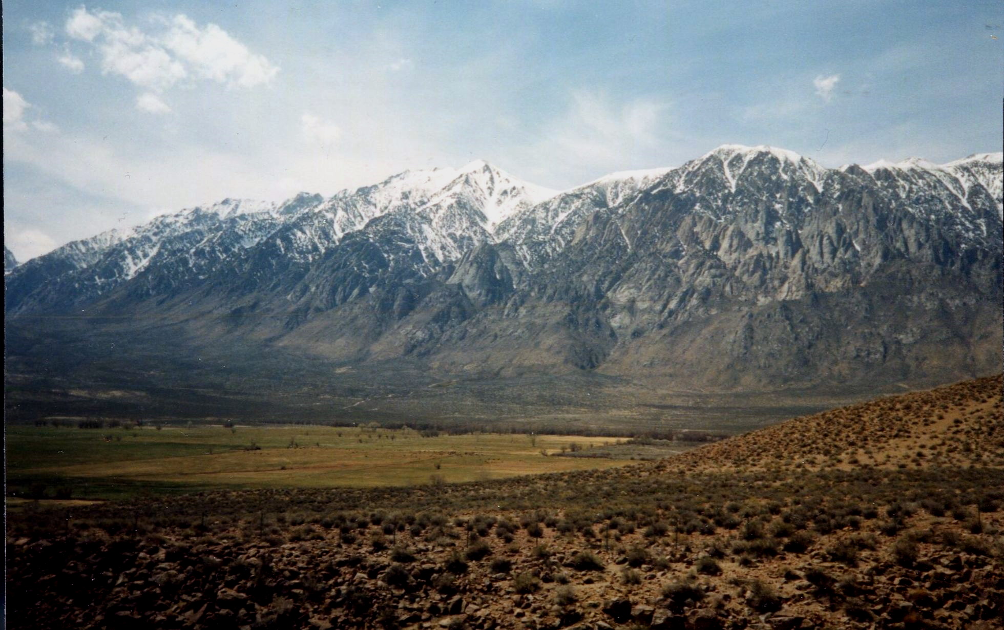 Wheeler Ridge in the Sierra Nevada on approach to Mount Whitney from Owens Valley