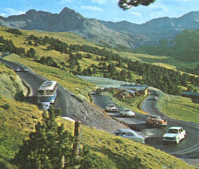 Zig-zags on Andorra approach road