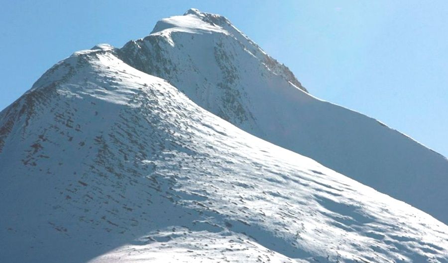 Thapa ( Dhampus ) Peak