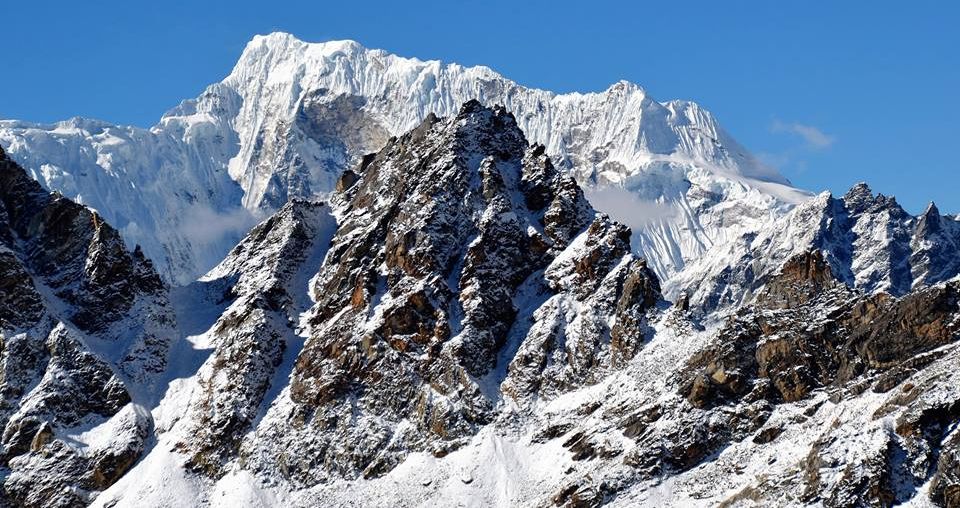 Peaks above Renjo La to the south of Gokyo Ri