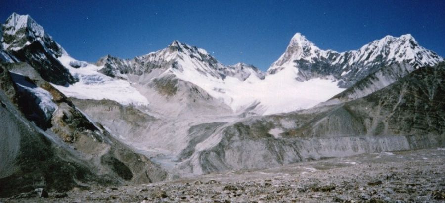 View from Rock Peak of Mingbo La and Ama Dablam