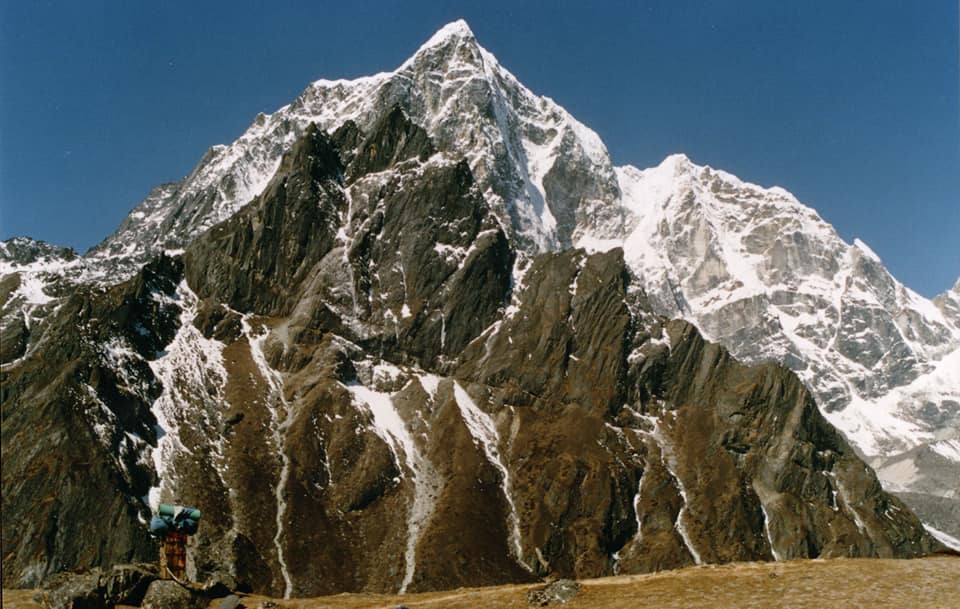 Lobuje Peak