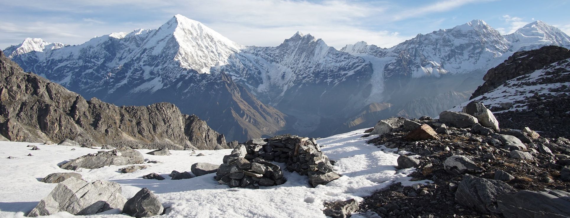 Langtang Lirung ( 7227m ), Kimshung and Shalbachum from Ganja La