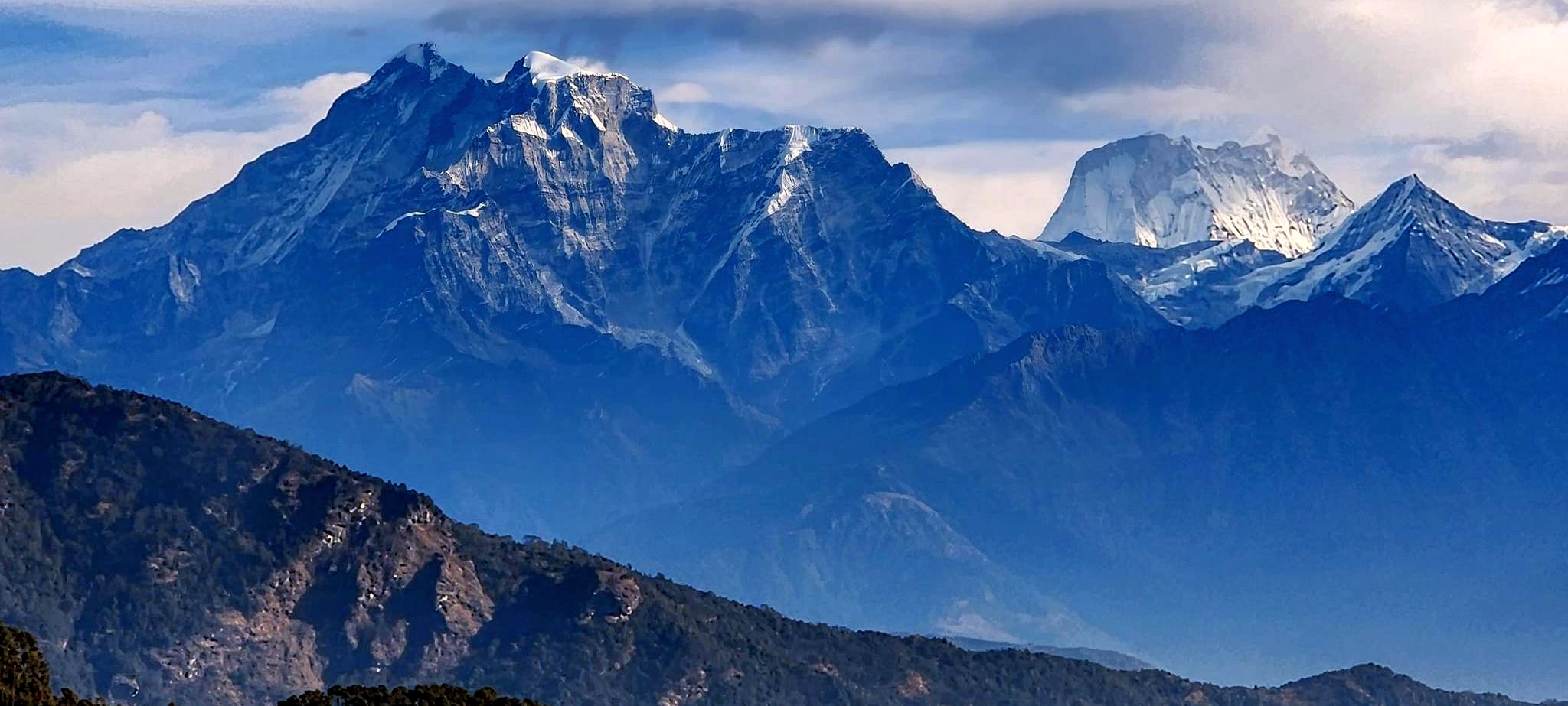 Gauri Shankar ( 7146m ) and Menlungtse