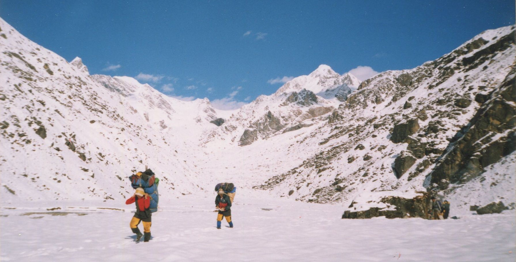 Chugimago ( 6252m ) on departure from Thare Teng