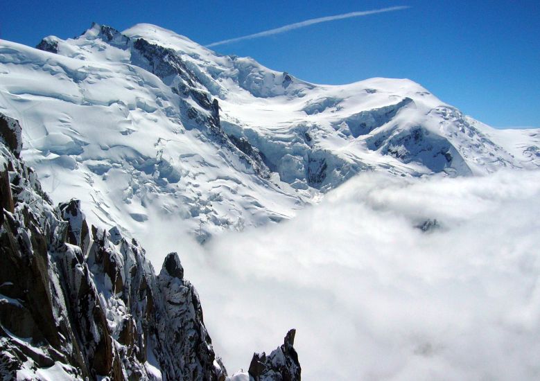 Mont Maudit ( 4465m ) and Mont Blanc ( 4807m ) above Chamonix