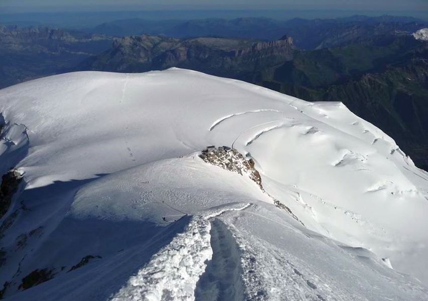 Descending normal route on Mont Blanc