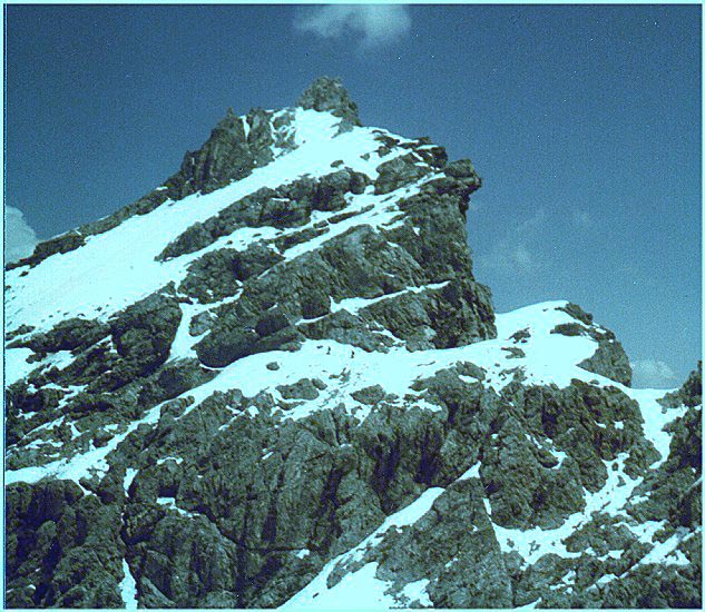 Traverse of rock tower on ascent of the Ortler ( Cima Ortles )