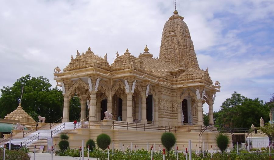 Akshardham Temple in Delhi