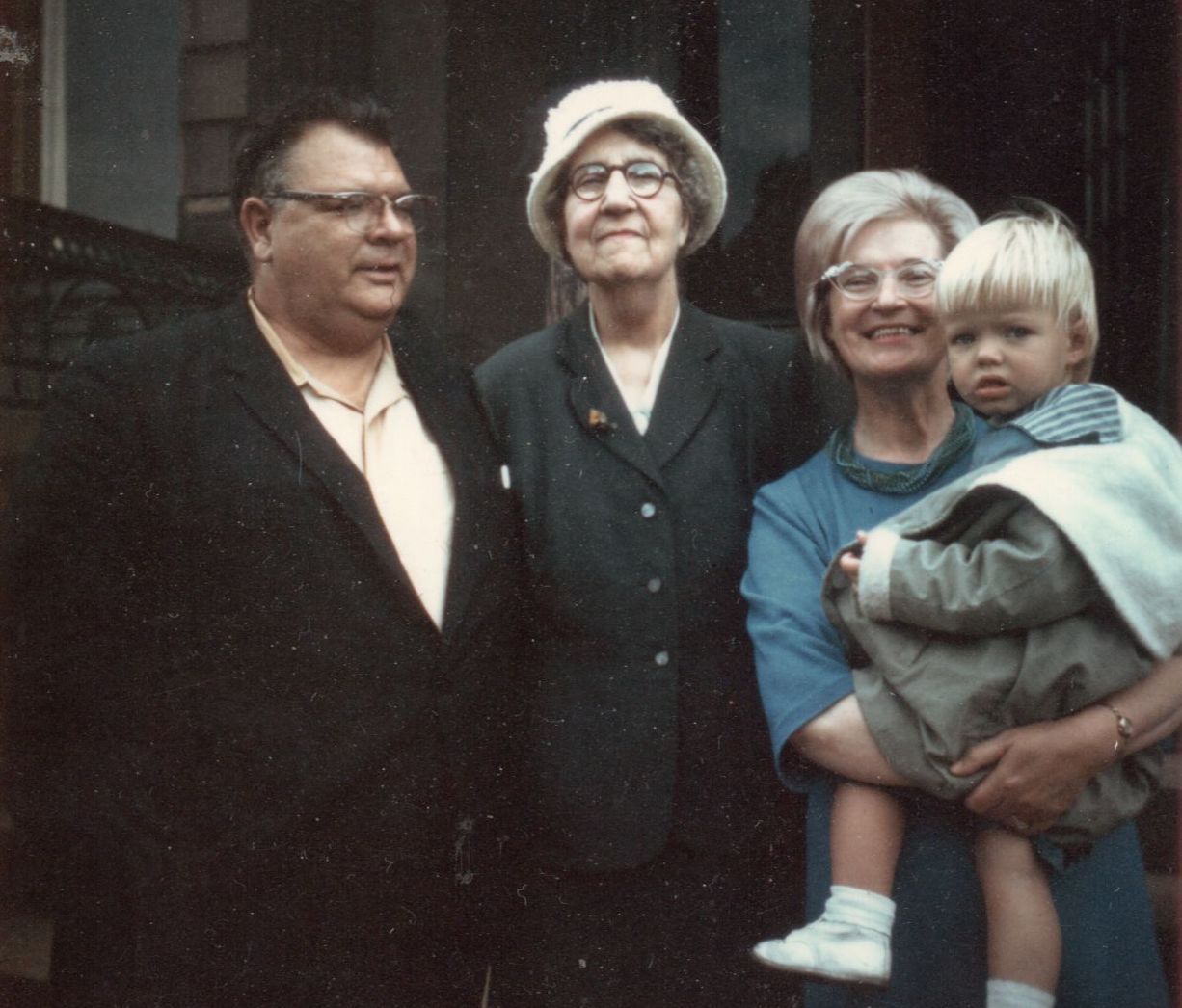 Bob McKenzie, Jane Walker Ingram and Margaret Isabella Ingram with Tracy  ( Blake ) Fiala