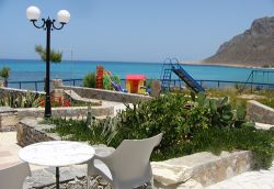 http://www.bluebeachvillas.gr/