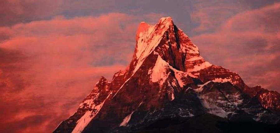 Sunset on Macchapucchre ( The Fishtail Mountain )