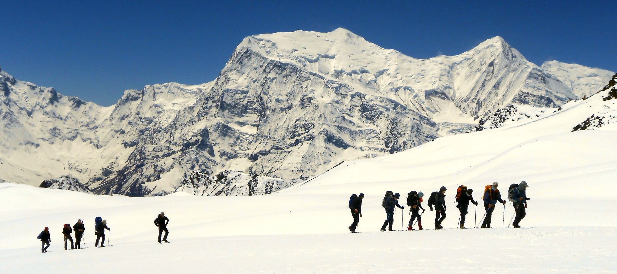 On ascent of Chulu Far East Peak