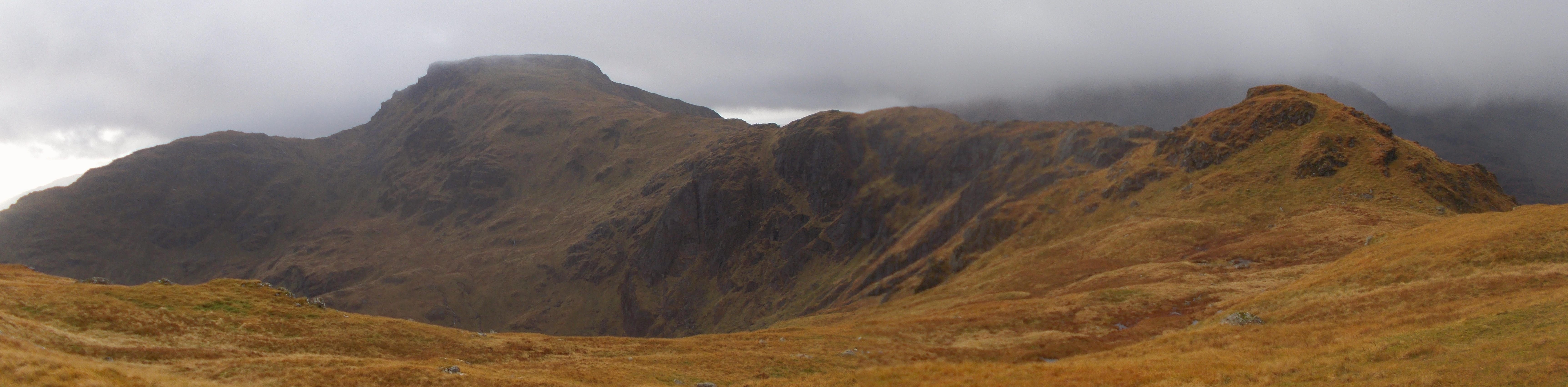 Creag Tarsuin Ridge from Beinn Narnain to A'Chrois