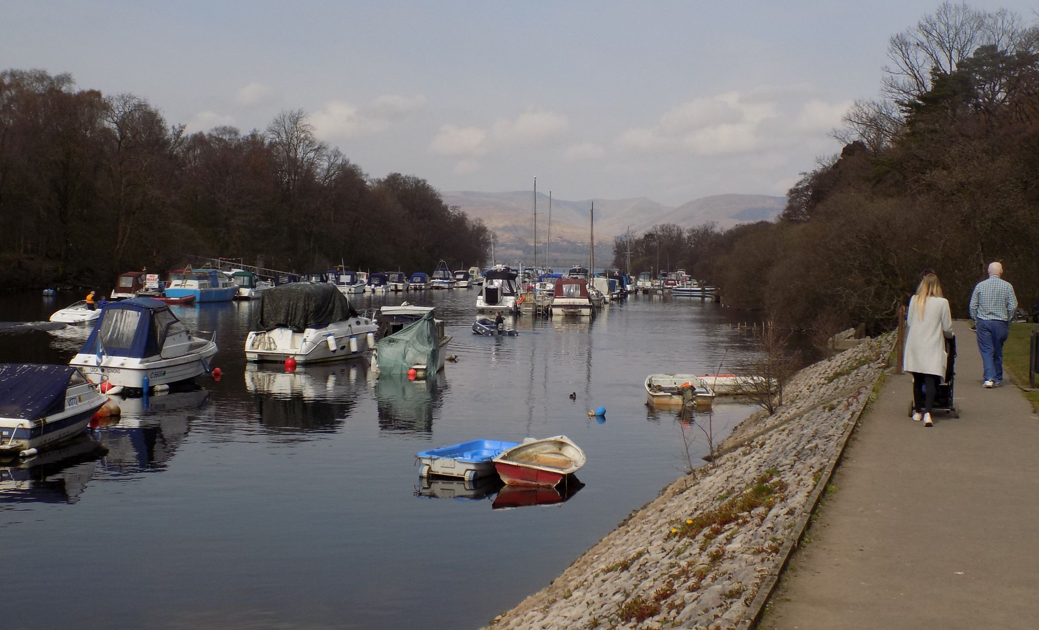 Boats in River Leven at entrance to Balloch Country Park
