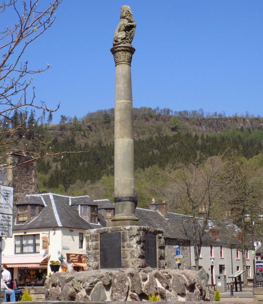 War Memorial in Callendar