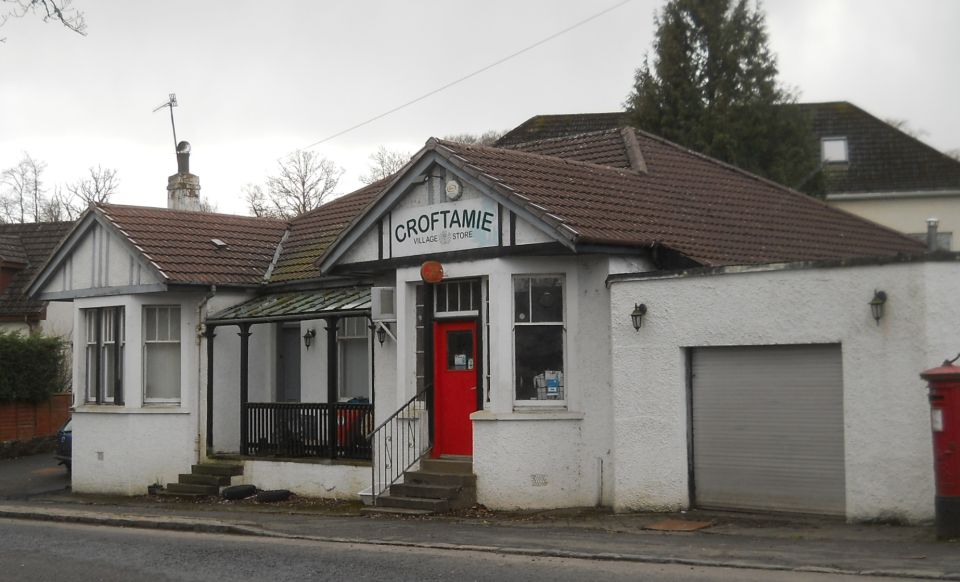 Village store in Croftamie