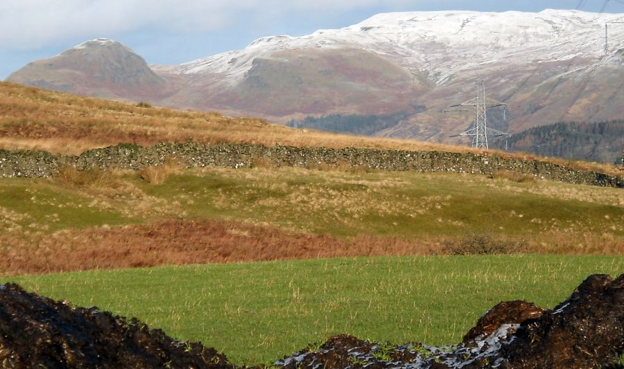 Dumgoyne and Campsie Fells from Path to Craigton