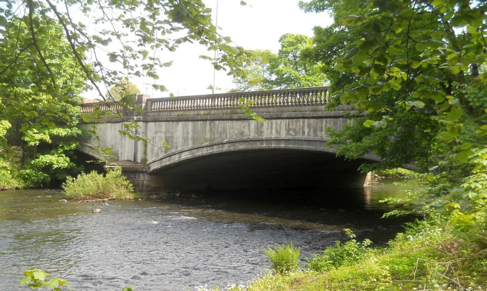 Bridge over Kelvin River on Maryhill Road at Killermont from Garscube Estate