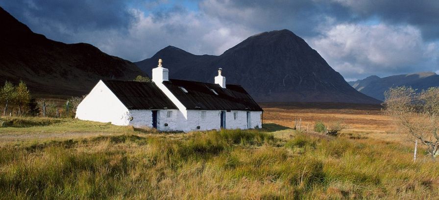 Black Rock Cottage and Buachaille Etive Mor in Glencoe