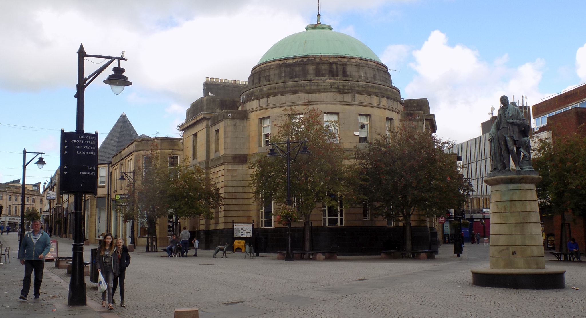 Former Royal Bank of Scotland Building and Robert Burns Statue at Kilmarnock Cross