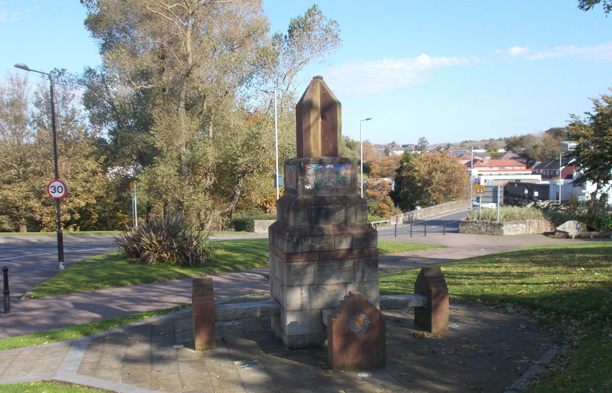 Monument in Kilwinning