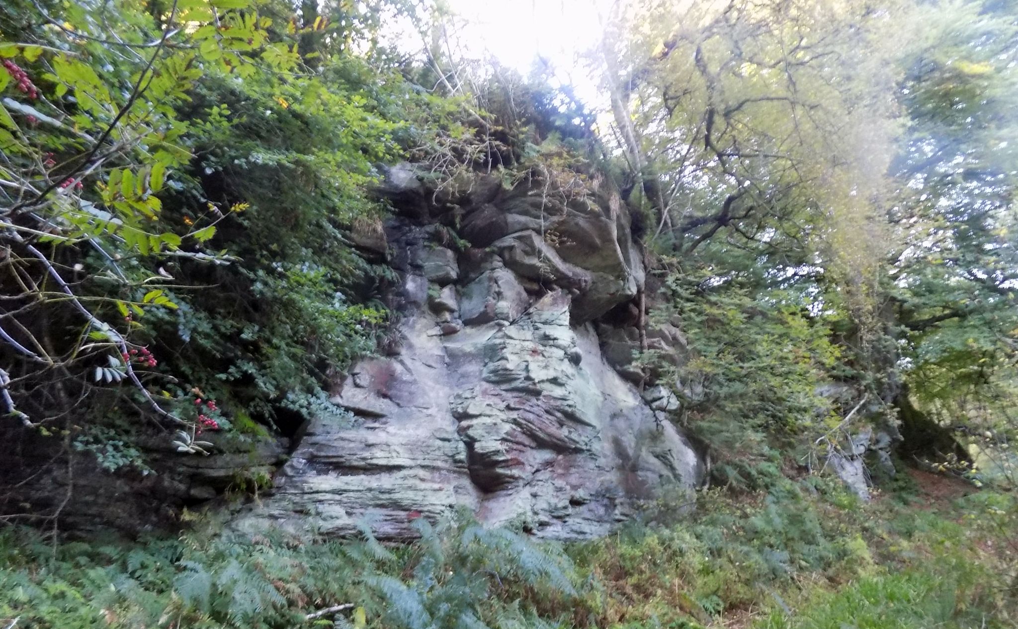 Rock face above the Hole of Neith