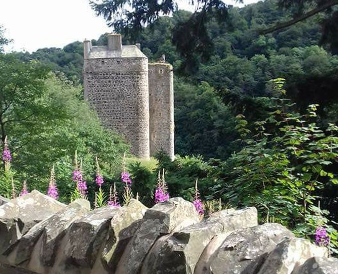 Neidpath Castle at Peebles