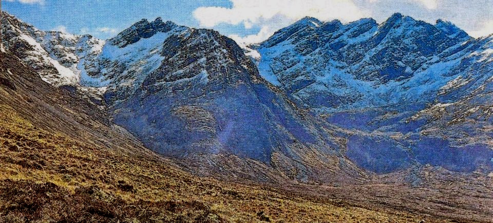 An Caisteal on Skye Ridge above Fairy Pools