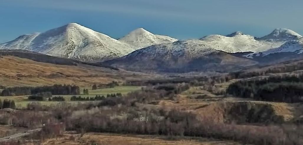 Ben More and Stob Binnien on approach to Tyndrum