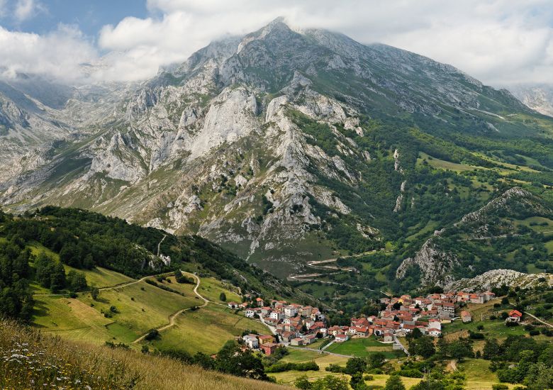 Picos de Europa above Sotres