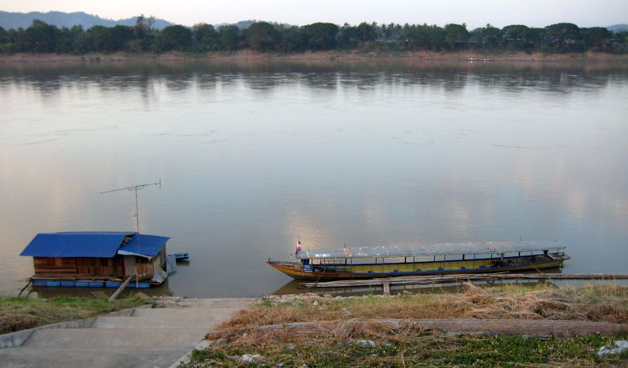 Boats on Maekong River at Chiang Khan