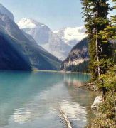 Lake Louis in Canada