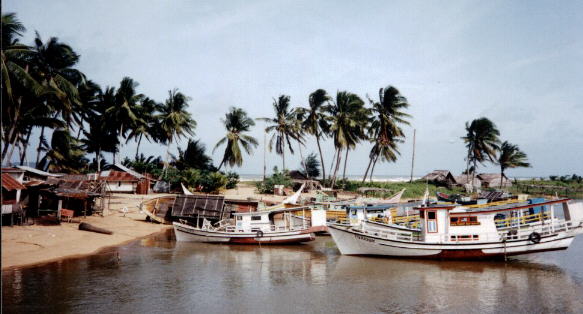 An account and photographs of an Overland Journey by public bus through Peninsular Malaysia from Singapore to the Thailand border